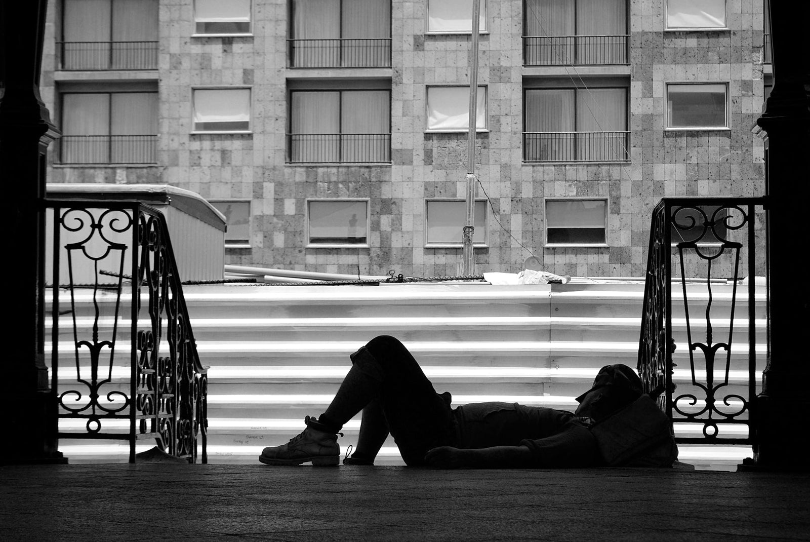 Sleep Apnea and Thyroid Health - Fighting the Fatigue